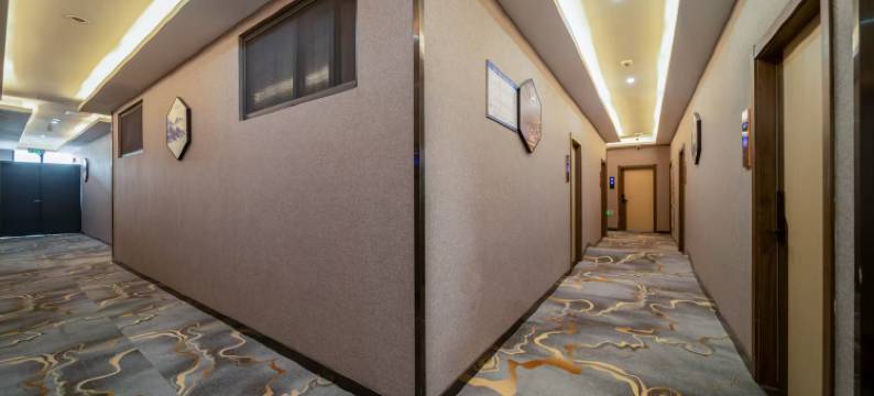 怡康酒店(南昌八一广场青山路口地铁站店)图片