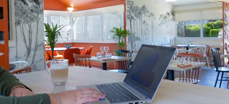 Ibis Styles Aubagne Gemenos(Ibis Styles Aubagne Gemenos)图片