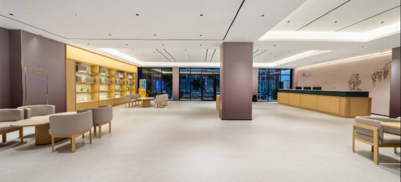 季风度假酒店(陵水高铁站海韵广场店)图片