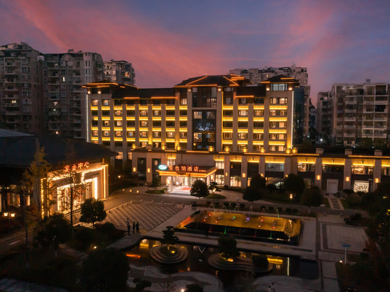 维也纳酒店(抚州黎川康舒店)