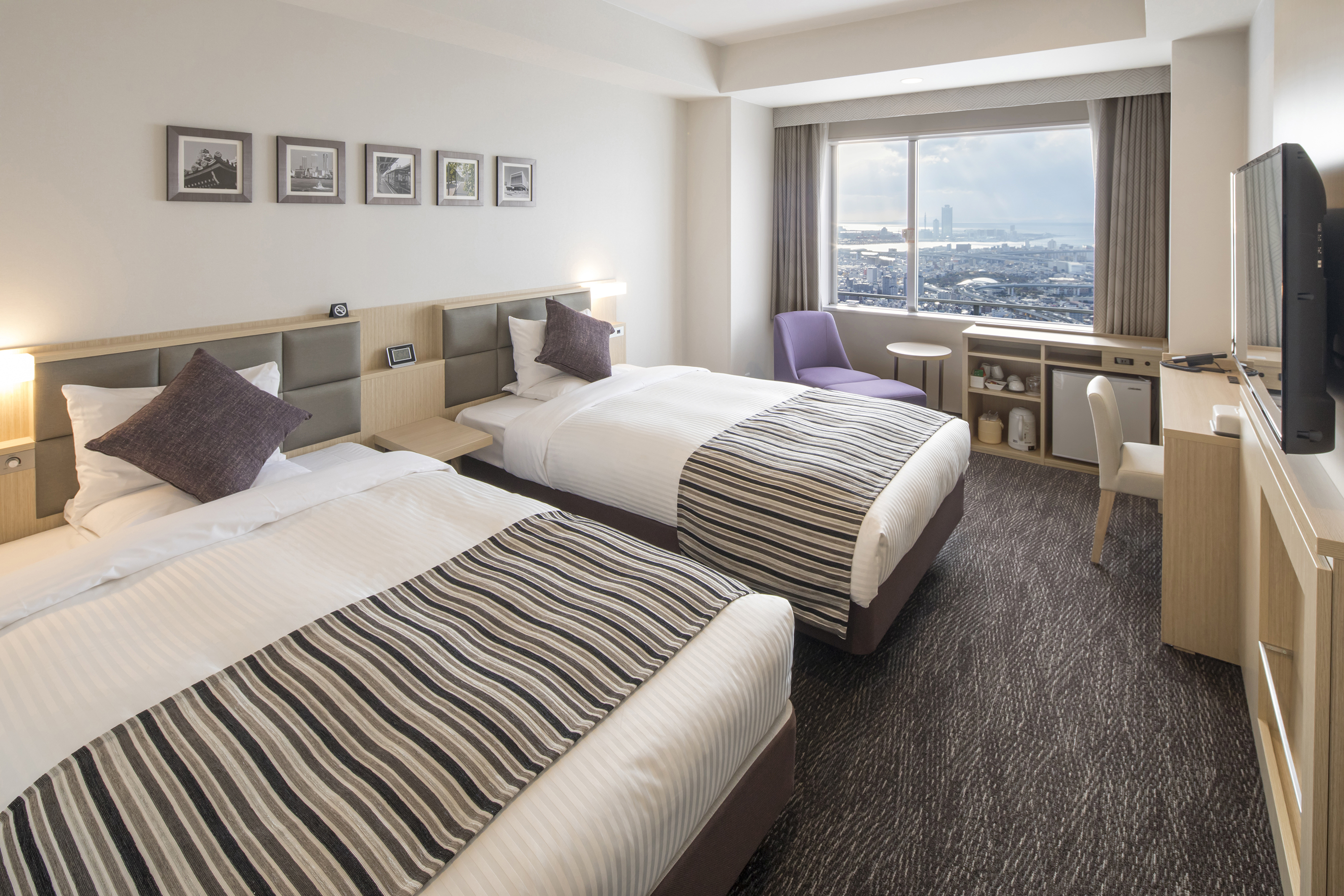 Art Hotel Osaka Bay Tower Hotel Overview