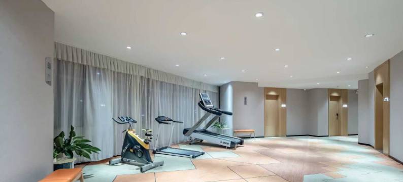 ETAnt·锦电竞民宿(玉林第一人民医院清湾江店)图片