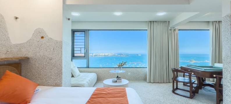 东山海沫居民宿(金銮湾店)图片