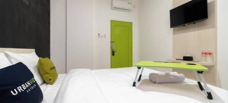 红门都市景观酒店阿尔塔加丁大道(Urbanview Hotel Bizhome Artha Gading Boulevard by RedDoorz)图片