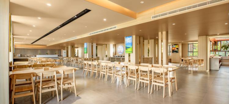 索性酒店(伊犁河风景区哈萨克自治州博物馆店)图片