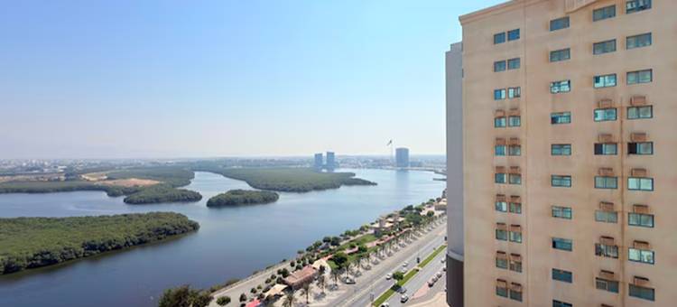 贝尔维拉红树林滨水套房(Belvilla Mangrove Waterfront Suites)图片