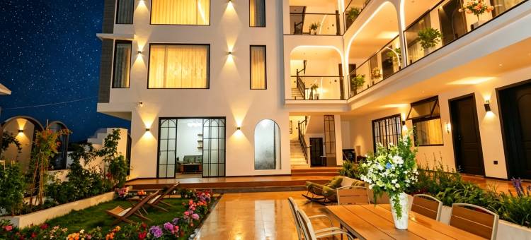 云想居·Yun Manor 美学花园民宿(大理才村洱海生态廊道店)图片