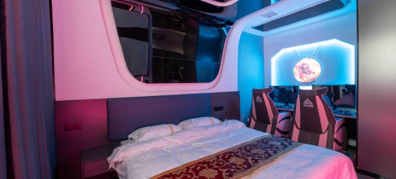 尖峰国际电竞民宿(弋阳县政府店)图片