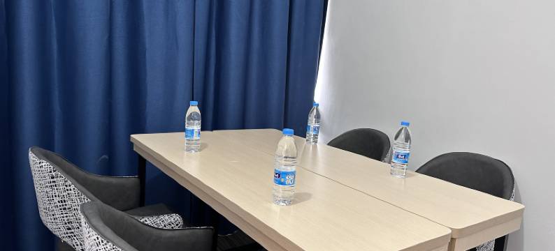 悦湖酒店(广东理工学院高要校区店)图片