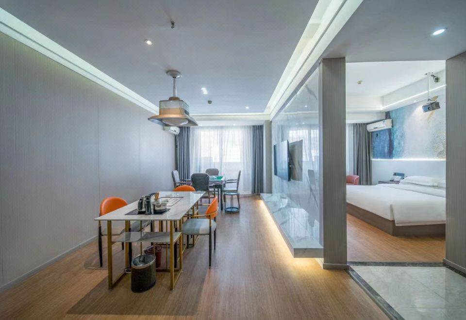 Lueyang Dongxiang Grand Hotel Hotel Overview