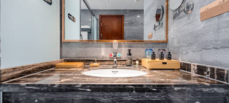 平度瑞雅中颐大酒店图片