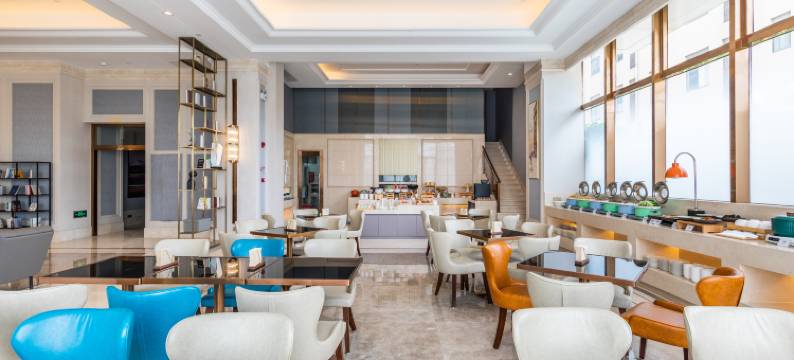 深圳龙华观澜亚朵X酒店图片