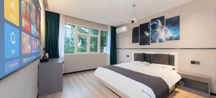 由里尚雅智慧酒店(大竹职业中学店)图片