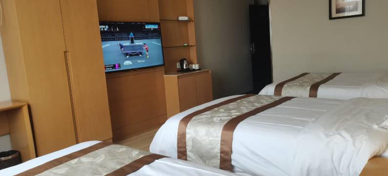 尚铭酒店(太原迎泽大街桃园路地铁站店)图片