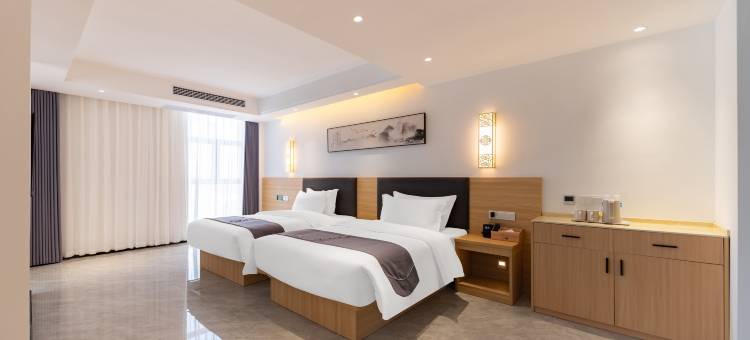 杉合朴隐酒店(信阳高铁东站店)图片