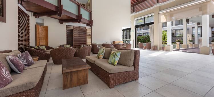 卡苏阿瑞纳三泰盛橡度假酒店(Oaks Casuarina Santai Resort)图片