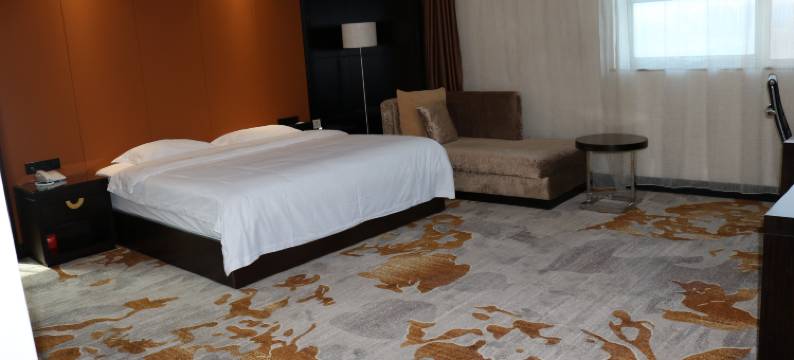 临朐金成大酒店图片