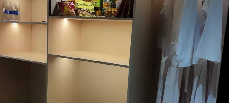 曾同学智能电竞酒店图片