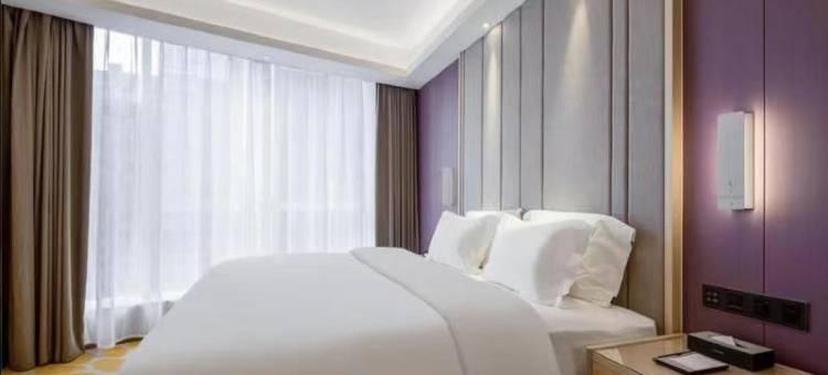 速8酒店(武汉汉口火车站泛海CBD店)图片