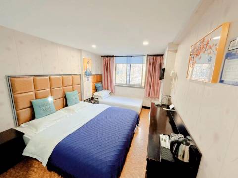 蓝翔宾馆(西安新民街店)