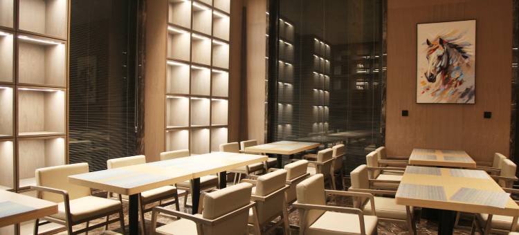 龙堡禧悦酒店图片