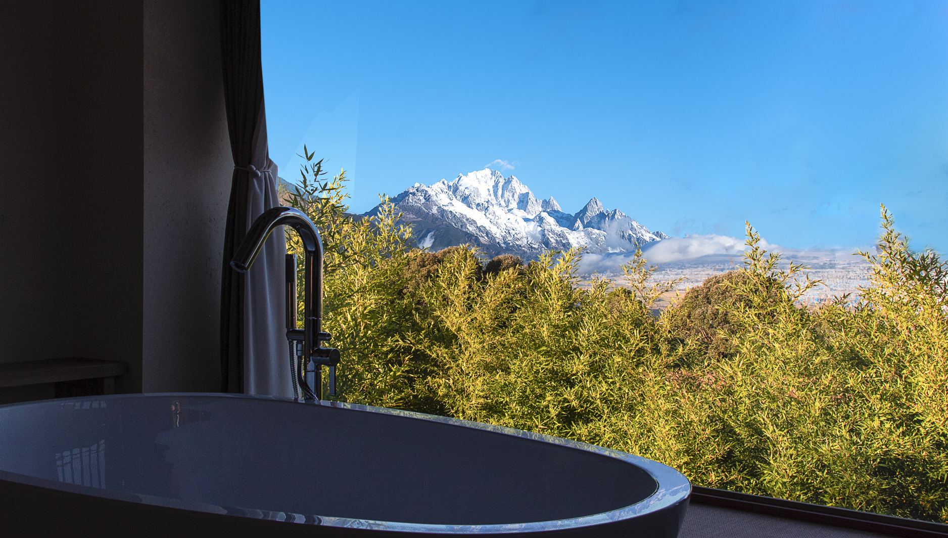 Gengxuan Caoyu Yulong Snow Mountain View Resort Homestay Over view