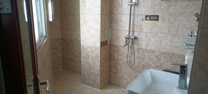 阿富尔连锁智慧酒店(钰湾店)图片