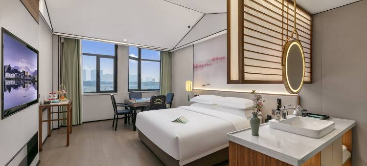 陌上轻雅酒店(沈丘快乐小镇新田360购物广场店)图片