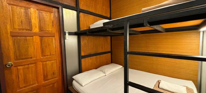 OYO612汉萨青年旅馆(Hansa Bangkok Hostel Khaosan)图片