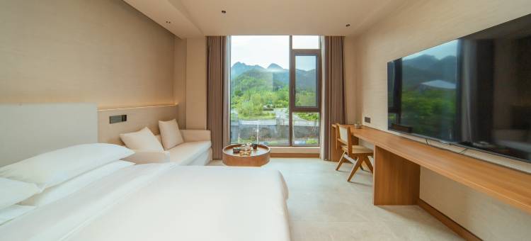 山也山·胡桃夹子设计师美学民宿(荔波小七孔东门店)图片