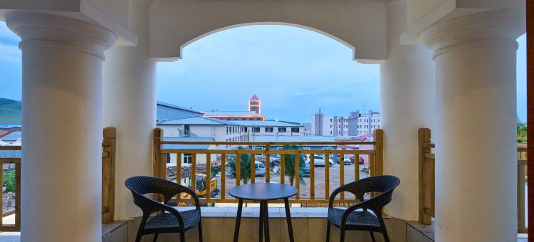 花筑·阿亚那设计师民宿(乌兰布统草原景区店)图片