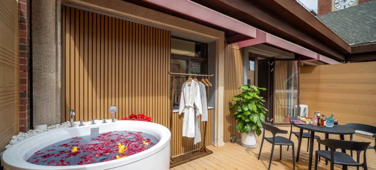 昆明JOYOUS卓恩酒店(霖雨桥地铁站云南映象店)图片