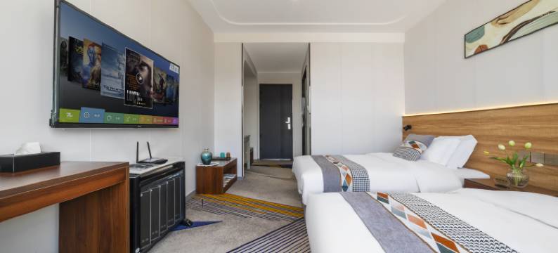 和美山庄(昭苏夏塔旅游景区店)图片