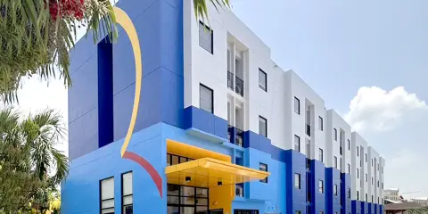 霍普甲米酒店