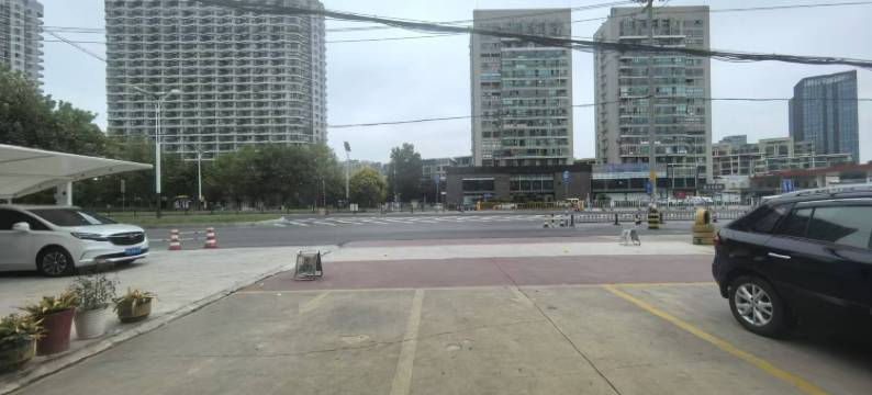 南京万程快捷酒店(长江大桥北地铁站)图片