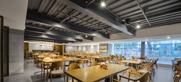 深圳山海朗华酒店(前海购物中心山姆会员超市前海店)图片