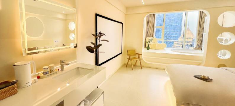 蜜柚·影院酒店(华信花漾城店)图片