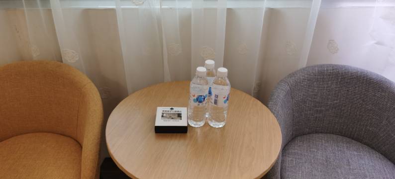 弥勒黑桃酒店(湖泉生态园红河水乡店)图片