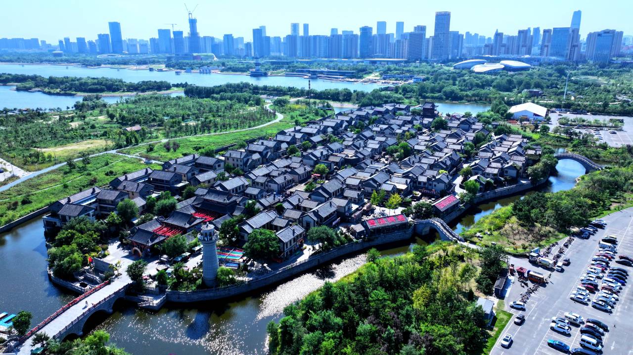 欢漫酒店(日照大学城万平口景区店)图片