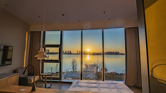 苏州清风明月大酒店(吴中区尹山湖店)图片