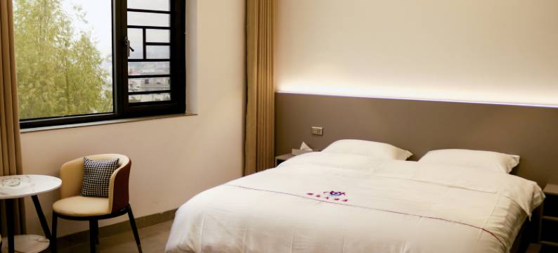 雅居大酒店(静安镇店)图片