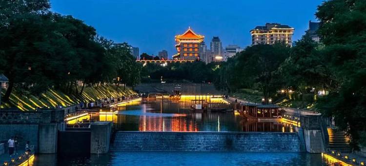 乘铭酒店(西安回民街钟楼地铁站店)图片