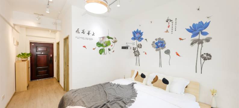 重庆泳尚民宿(邱家湾地铁站店)图片