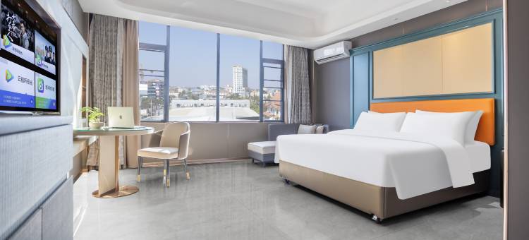 珀莱白金BOLAI BAIJIN HOTEL酒店(提前预约机场接三江商贸城店)(BOLAI BAIJIN HOTEL)图片