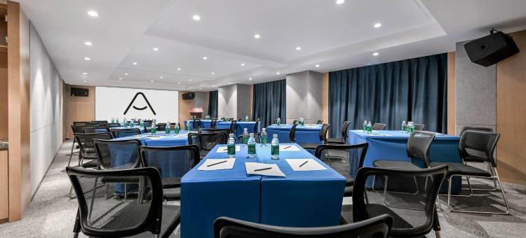 贵阳会展中心金朱东路亚朵酒店图片