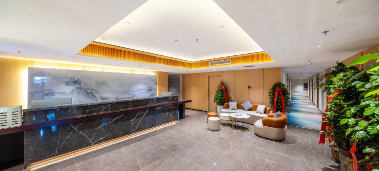 艺龙瑞云酒店(兰州高铁西站店)图片