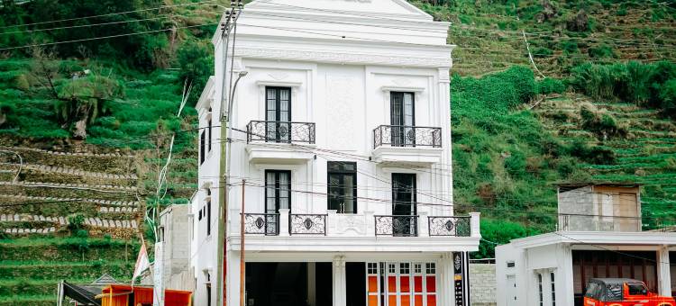 路边别墅(Roadsidevilla's)图片