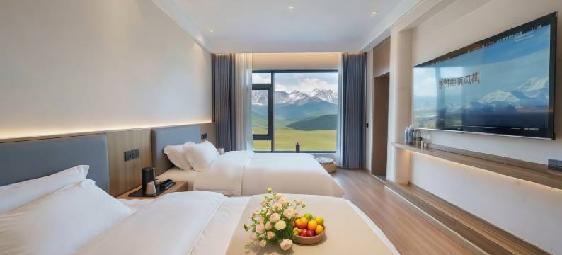 慕雪·Moonlight丨云间月·设计师智能供氧美宿(独克宗古城店)图片