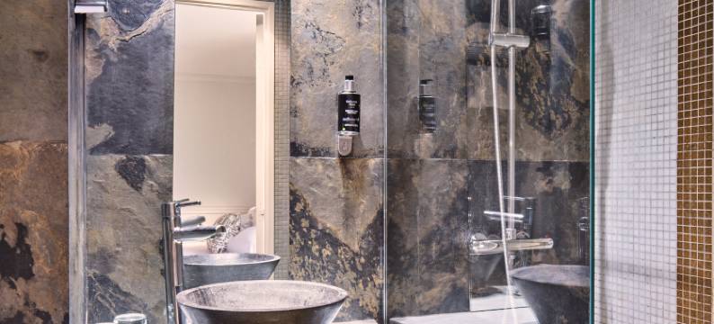 巴黎磨坊广场酒店(HappyCulture集团)(Posy Hotel by Happyculture)图片