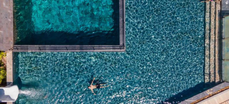 普吉岛桑苏丽酒店(SUNSURI PHUKET, Nai Harn Beach)图片